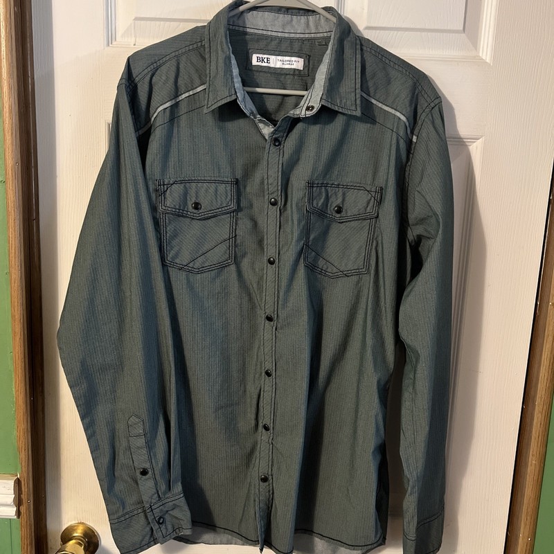 BKE Men's Long Sleeve Tailored Fit Button Shirt Size XL Army Olive Green