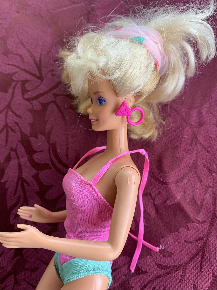 1283 Barbie Style Magic Wondra Curl Doll 1988 Vintage Mattel