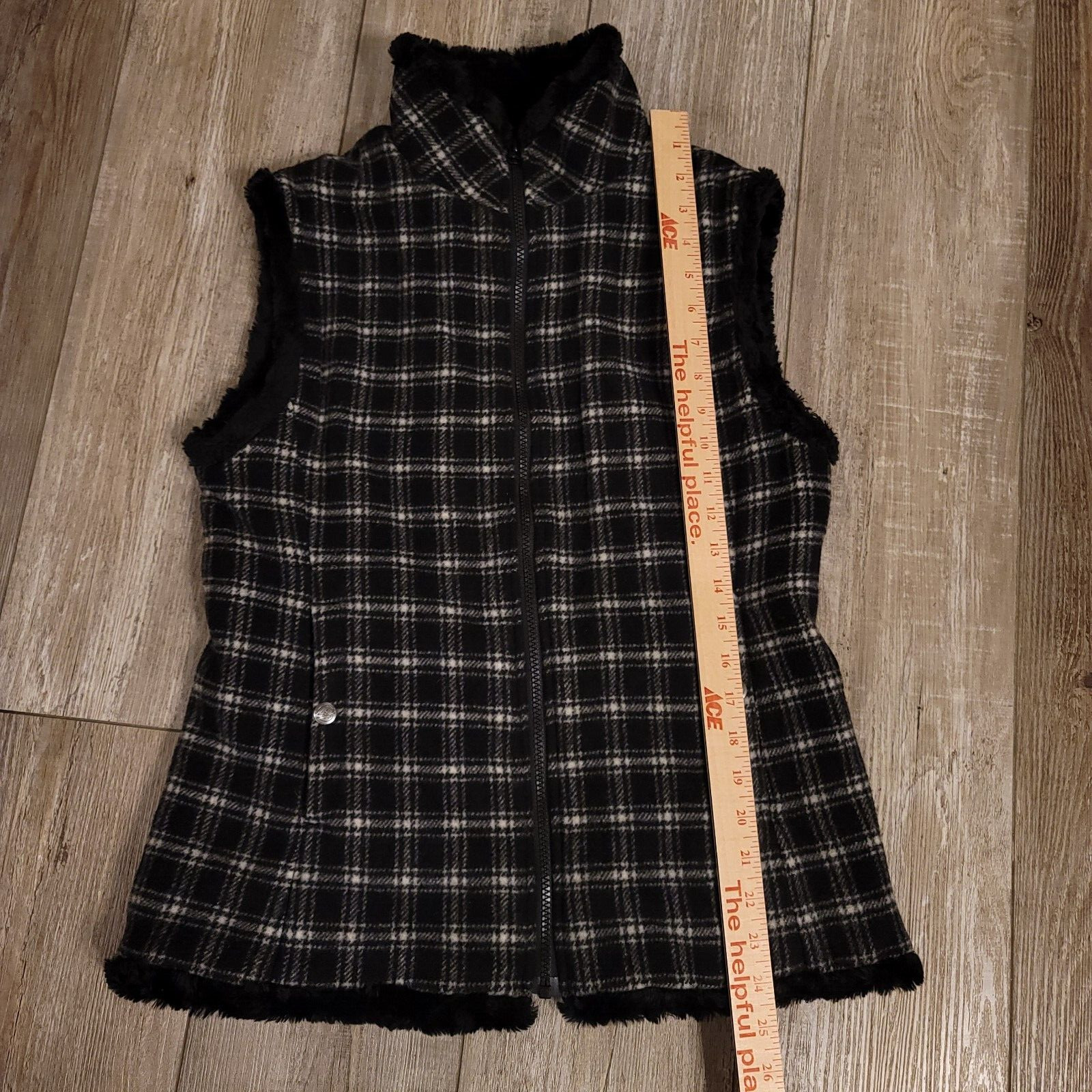 WOOLRICH Womens Size Small Buffalo Plaid Wool Sherpa Lined Vest Gilet Checks image 8