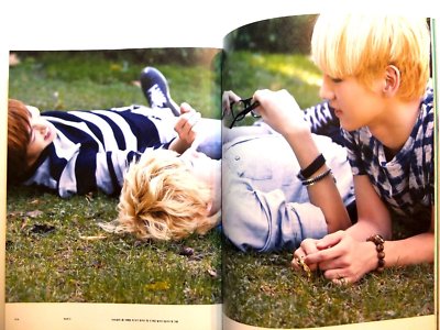 Korean Photo Book THE SHINEE IN BARCELONA from Japan K-POP