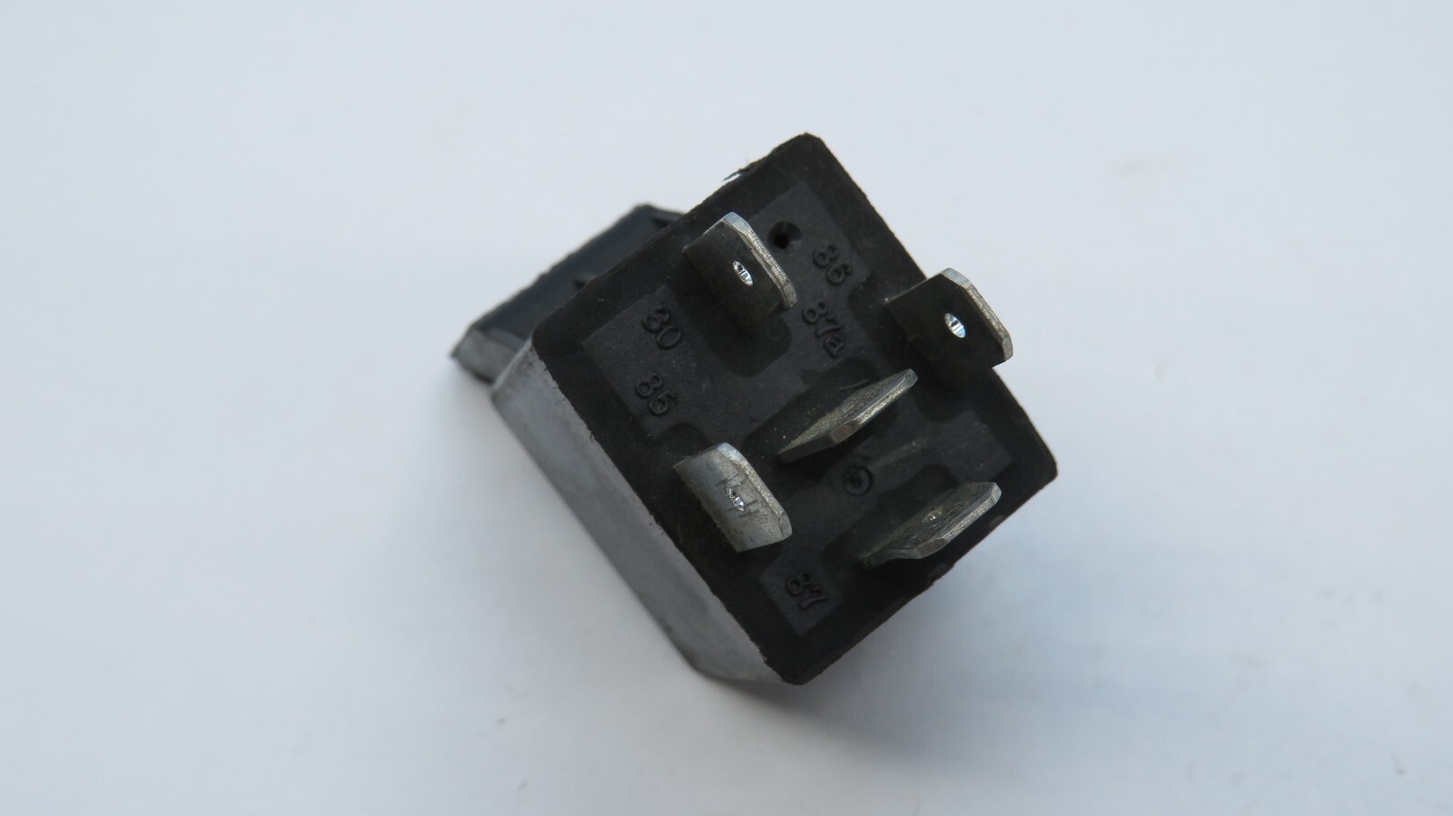MAZDA Mitsubishi AUDI VW - Relais SUN HOLD Relay SCB-1-M-1240 12V 40A ...
