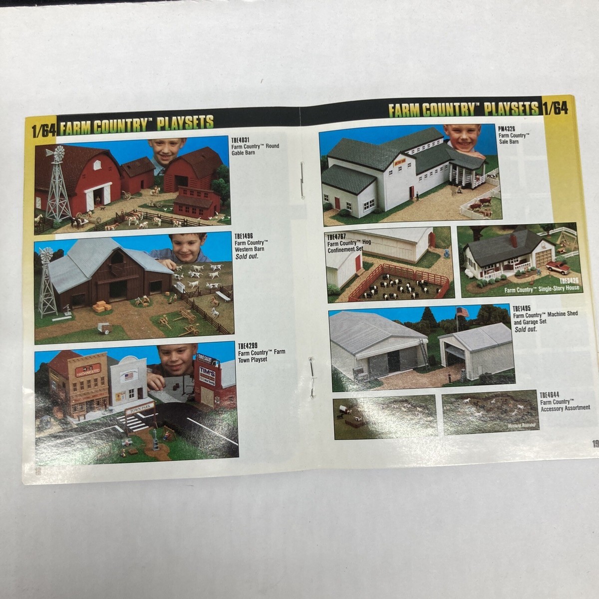 Country Hog Confinement Ertl Farm Country Sets 1999 John Deere