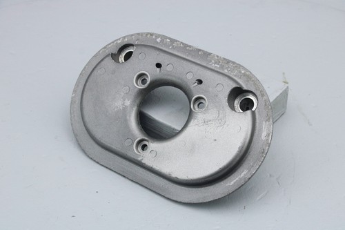 2011 Harley Electra Glide CVO Air Cleaner Intake & Cover Assembly VENTILATOR - Picture 12 of 16