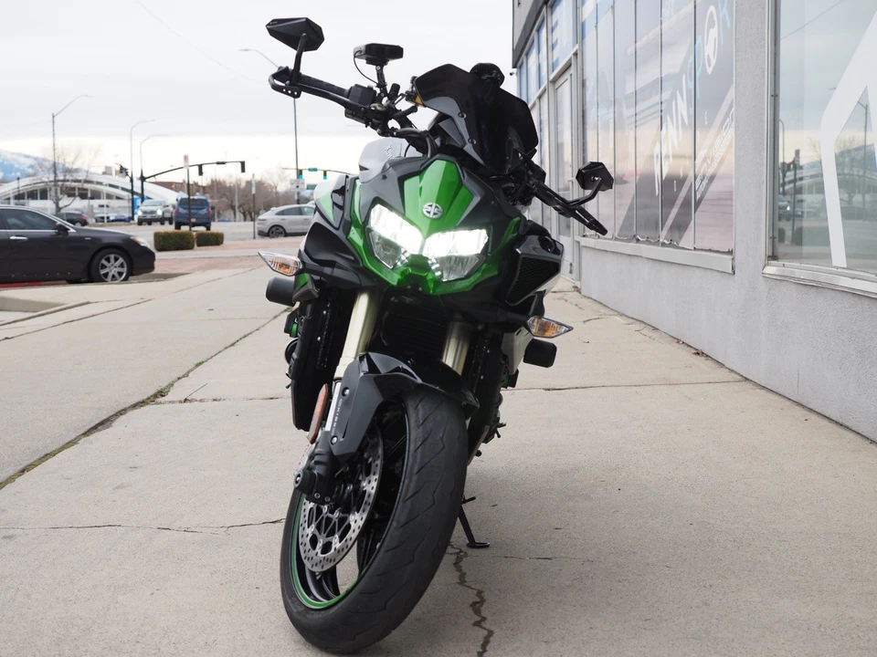 2022 Kawasaki Ninja ZH2 SE SE - Image 2 of 4