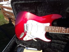 1988 Fender Strat Plus, USA made - Candy Apple Red Metallic, near mint condition