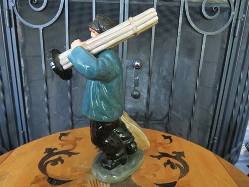 Royal Doulton Professions Master Sweep HN2205 Figurine Mary Nicoll (1956) - Picture 8 of 11