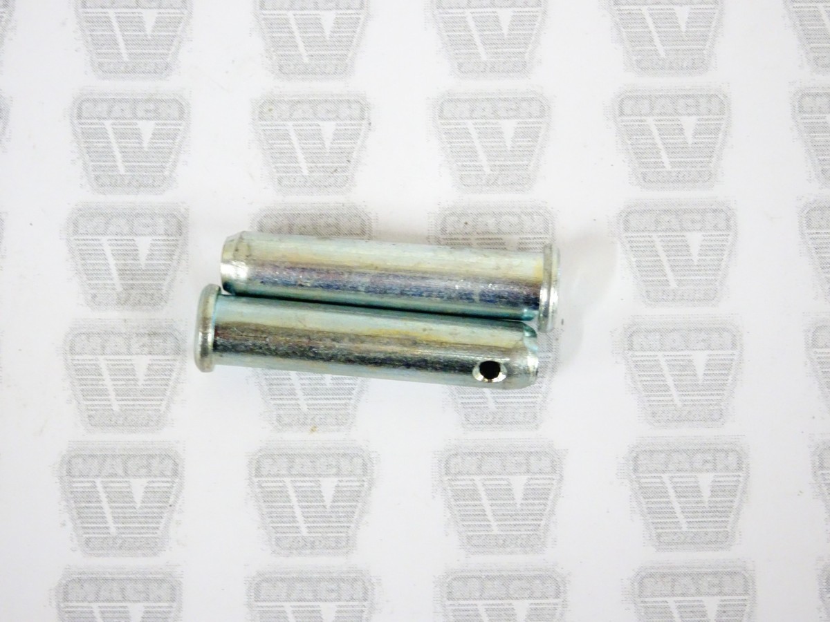 Kawasaki NOS NEW 92043-080 Footrest Bar Pin 8x31 (2) Z1 H1 S1 S2