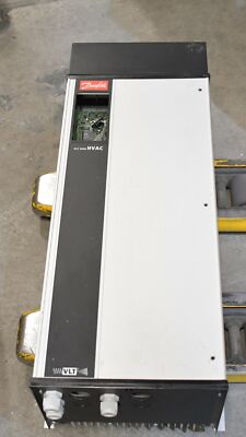 Danfoss VLT 6000 HVAC Frequenzumrichter VLT6022HT4C54STR3DLF00A00C0 ( 175Z7055 )