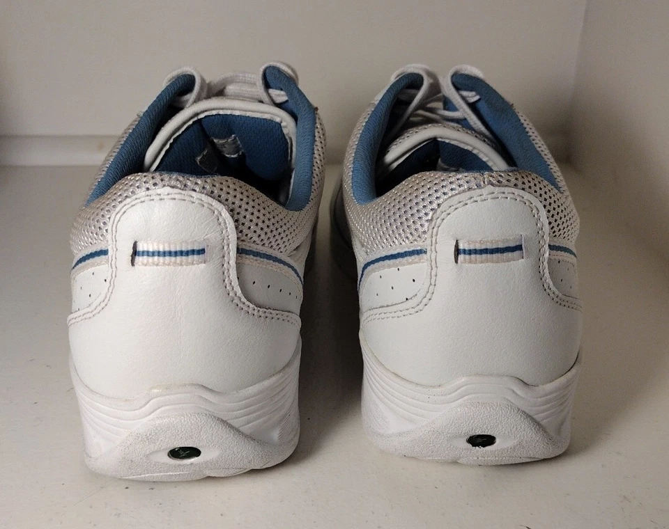 Tenis para caminar GRASSHOPPERS PureFit Premium de cuero blanco para mujer talla 11W Foto 4 de 4