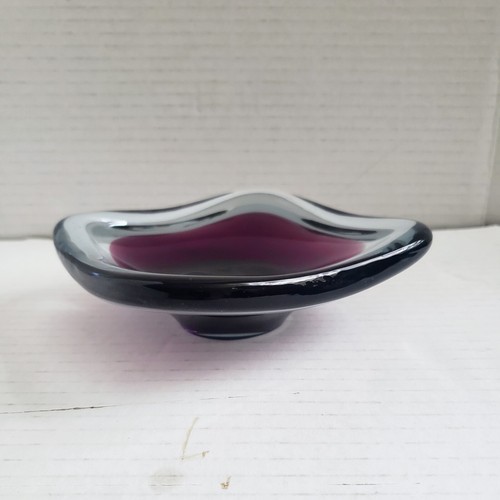 Kosta Vicke Lindstrand Overlay Bowl With Purple Signed - Picture 3 of 8