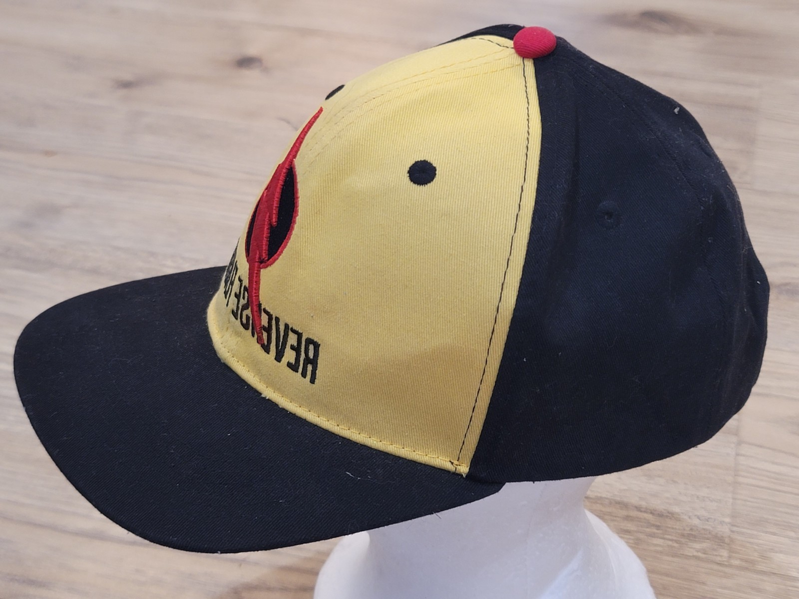Six Flags Reverse Flash Adjustable Cap Hat Black … - image 2