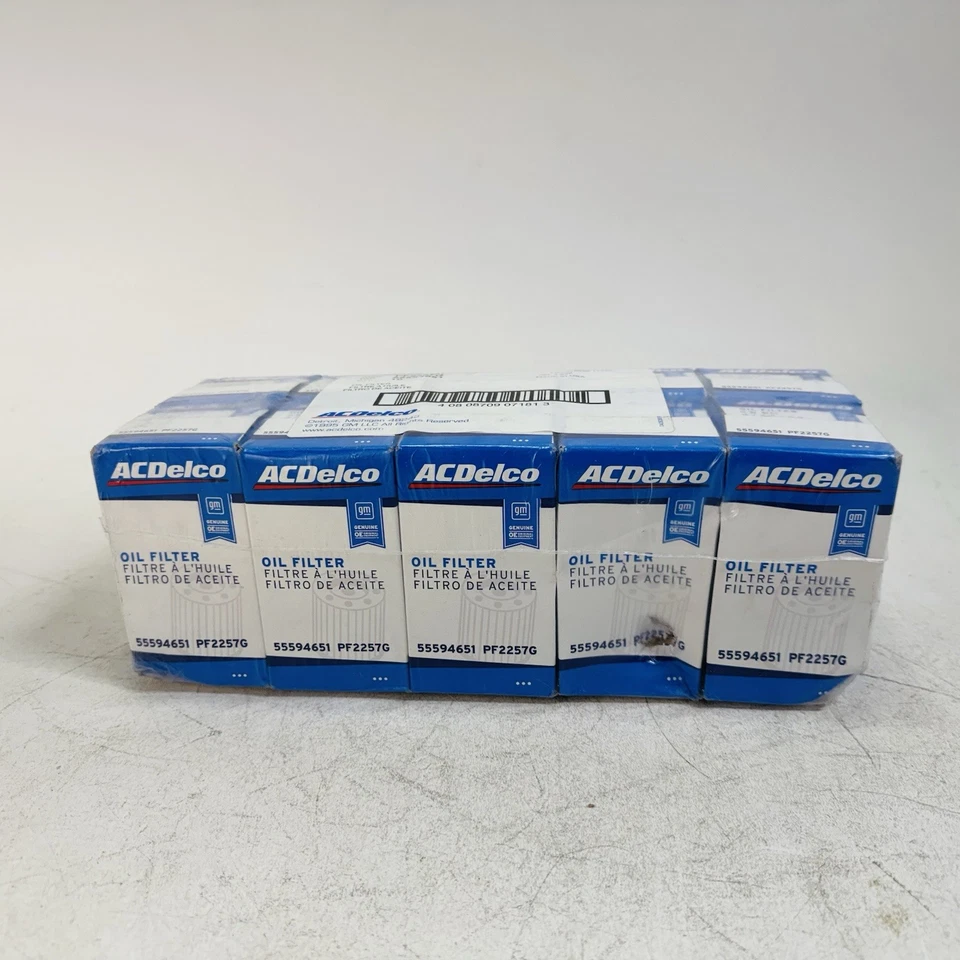 Lot of 10 New Genuine OEM Engine Oil Filter and Cap Seal 55594651 PF2257G - Image 2 of 3