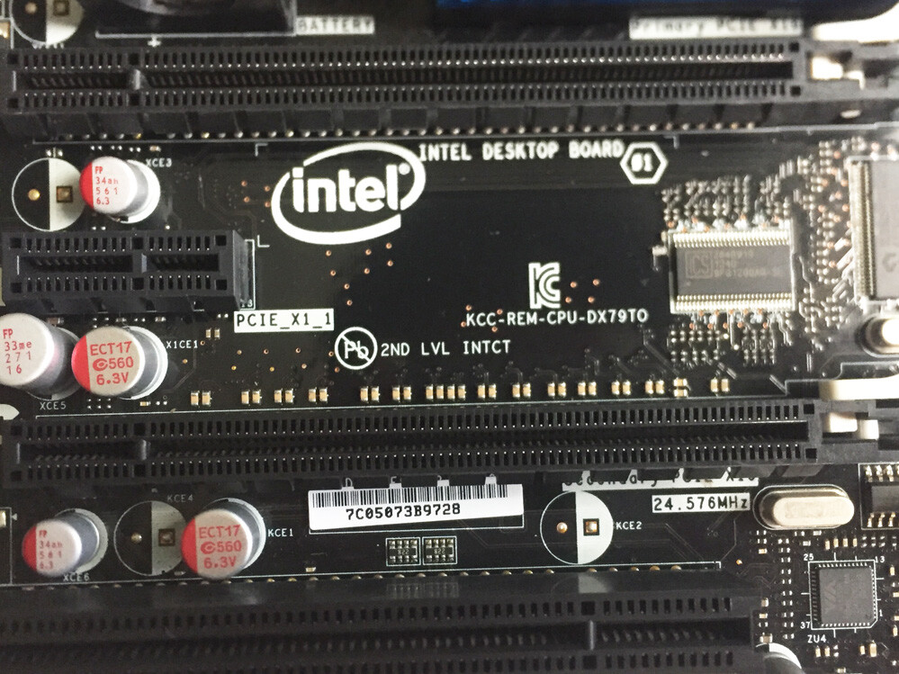Desktop Intel DX79TO X79 DDR3 Desktop MotherBoard LGA 2011 ATX