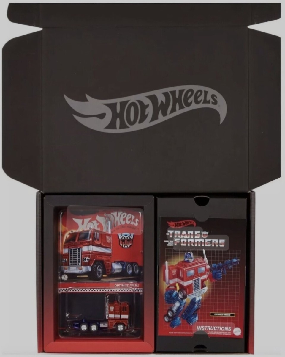 Hot Wheels トランスフォーマー オプティマスプライム 美品 Hot Wheels Transformers Optimus Prime Mattel Creations Exclusive