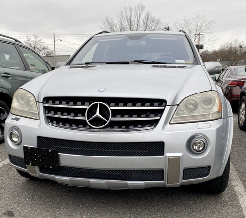 License Plate Cover Dewhel Front Bumper Tow Hook License Plate Mount Bracket Bolt On No Drill Relocator Hole Adapter Support Holder For Mercedes W204 C- Class W212 E-Class License Plate Holder - Foto 8