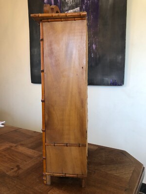 Ancienne armoire poupee bambou - Collection