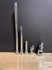 Carlyle Extension and Universal “Set”