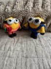 2 Minion Dolls Crochet set LOVE, Present, Handmade Crochet — photo 5