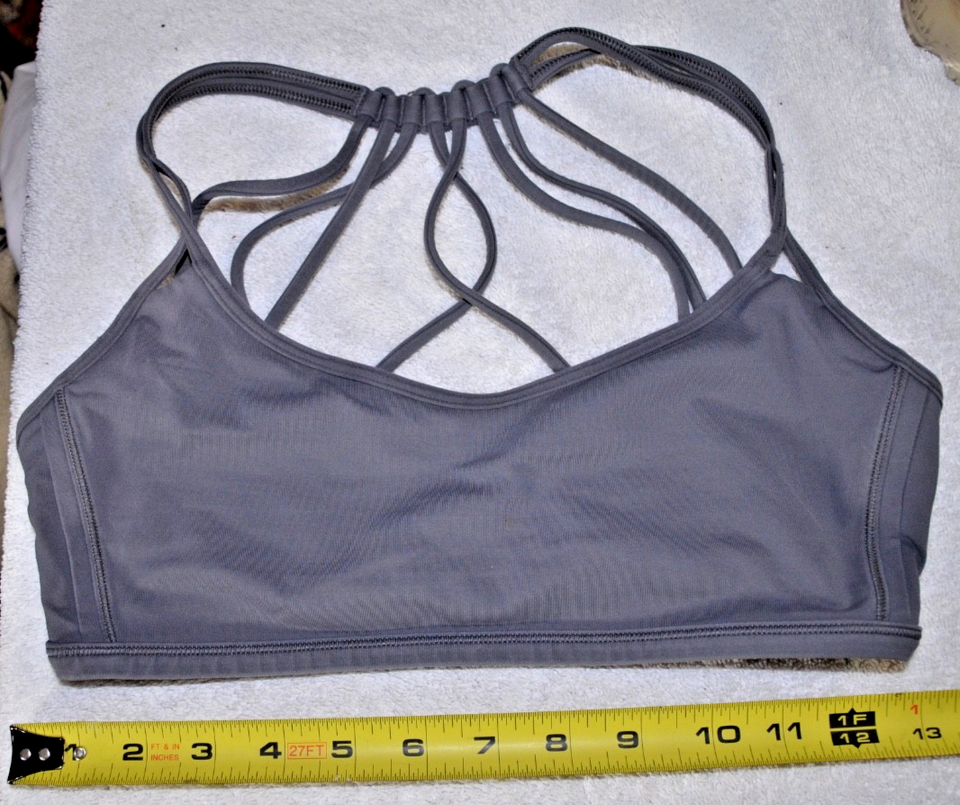 Lululemon Women's Lighten Up Sports Bra Gray Size 6 for Running Yoga ...
