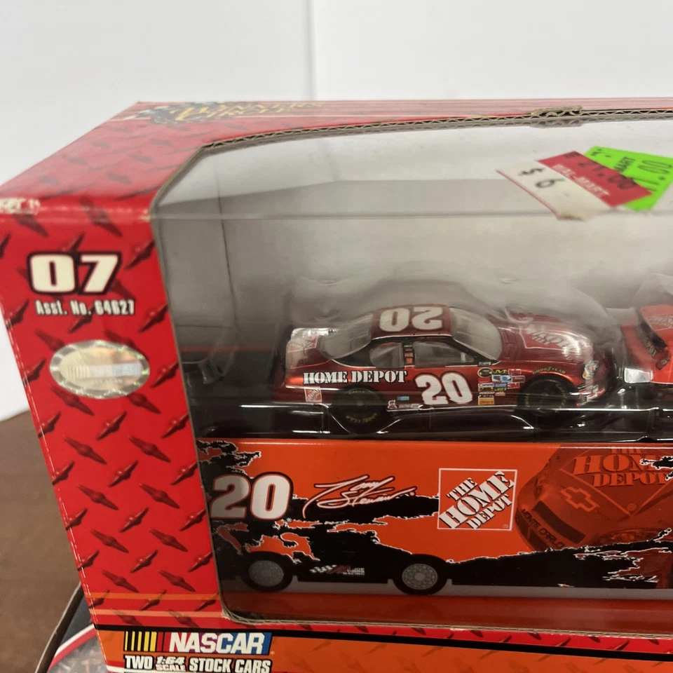 Winners Circle #33 Tony Stewart Mr. Clean Hauler And Tin Truck Rig - Image 2 of 4