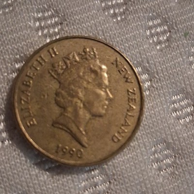 New Zealand One Dollar Coin 1990 Aluminum-Bronze Elizabeth II Kiwi