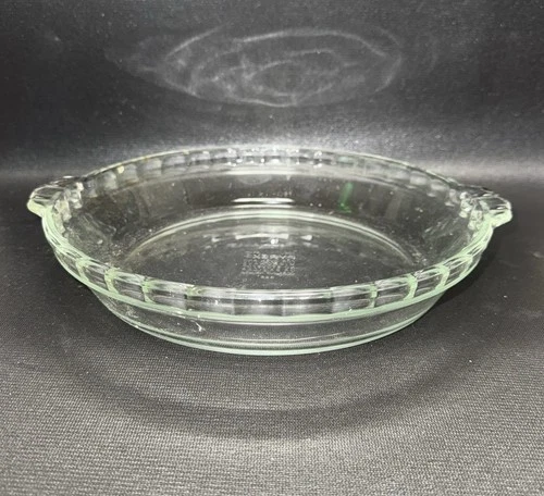 PYREX Scalloped Edge & Handles PIE PAN Plate 10” Deep Dish #229 Glass- Used!