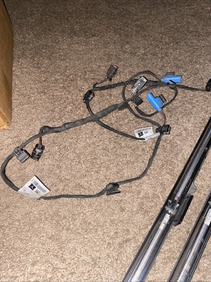 Mercedes-Benz GLE 350 All Four Step Entrance Lighta1679066602&64&63&65 - Image 2 of 4