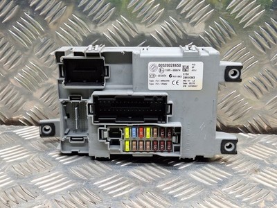 VAUXHALL COMBO MK3 2011-2015 BCM SICHERUNGSKASTEN KAROSSERIE STEUER SICHERUNGSKASTEN 00520028650