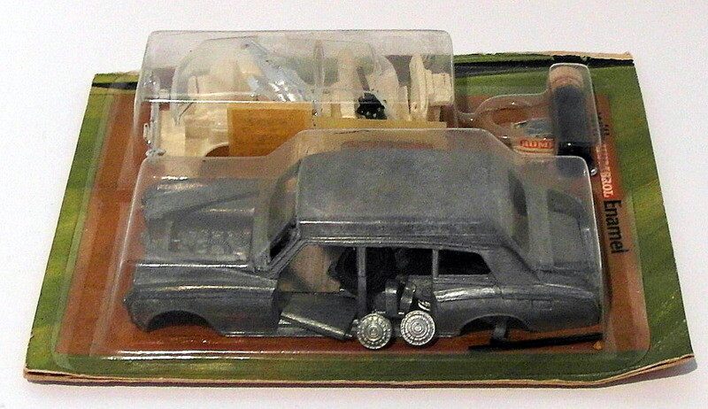 ATLAS DINKY TOYS Appx 12cm Long 570P - Peugeot J7 Fourgon Pompiers Van