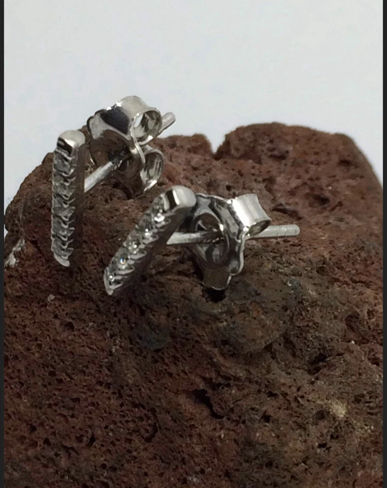 Vertical Bar Studs Earrings Natural Diamond Accent in 14 K White Gold Si G 1.3 M - Image 3 of 3