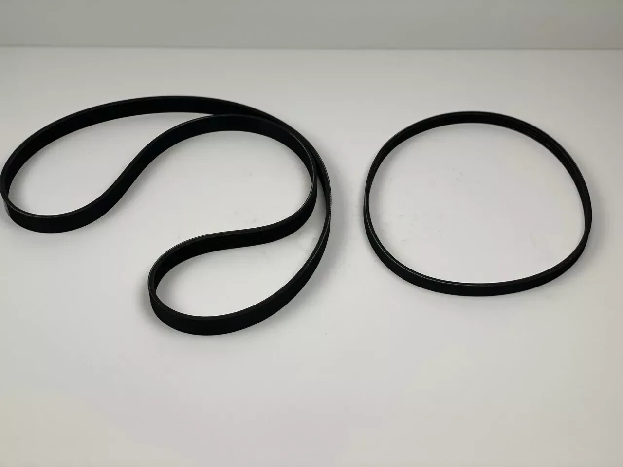 Maserati Granturismo Quattroporte AC Compressor & Water Pump Belt - Aftermarket