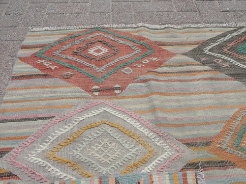 3x5 ft Small Striped kilim rug - rugs for living room - Picture 10 of 10