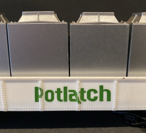 IHC Potlatch Gondola Car w 5 Containers HO Gauge Railroads Trains Models 6” Long - Picture 3 of 10
