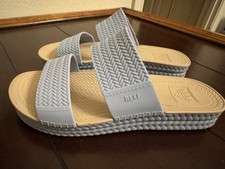 REEF Water Vista Slide Slip-on Open Toe Strap Sandals Sky Blue Women  s Sz 9 NEW