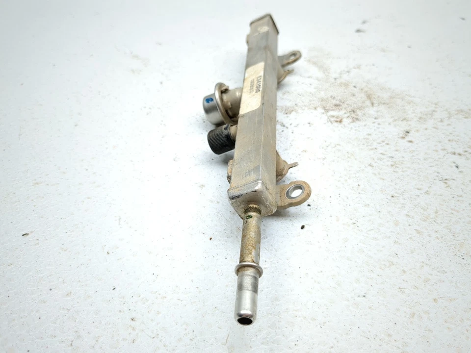 Riel inyector de combustible de gas elevador alto Polaris RZR 1000 XP 14-18 E341006 Foto 2 de 4