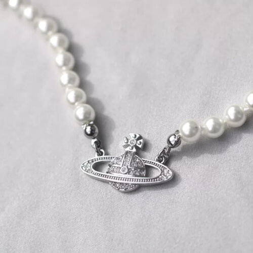 Authentic Vivienne Westwood Silver White Pearl Necklace Choker Chain with Bag - Picture 3 of 4