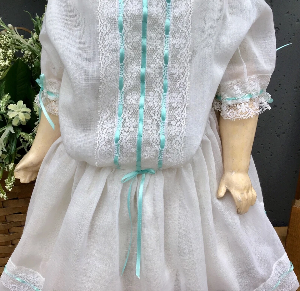 Шикарная антикварная кукла 25 дюймов с восковой композицией — голубые стеклянные глаза, блондинка Хума - Изображение 4 из 4