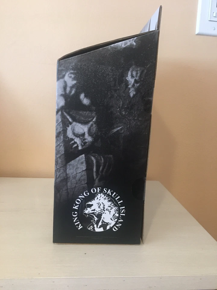 Фигурка Mezco Toyz King Kong Of Skull Island PX эксклюзивная черно-белая Ann Darrow - Изображение 3 из 4