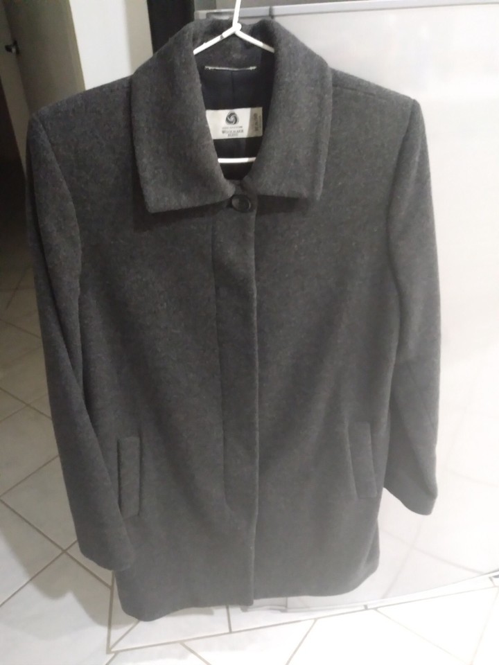 WOOLMARK WOOL BLEND CHARCOAL GREY BUTTON UP COLLARED COAT WITH POCKETS SIZE 8