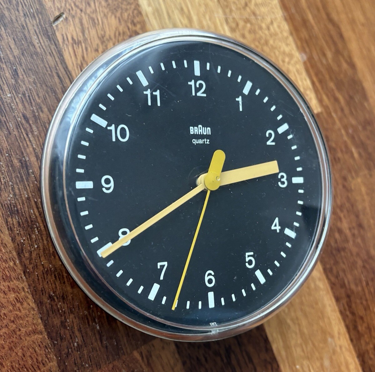 Braun Quarz Uhr Wanduhr Typ 4833 | eBay.de