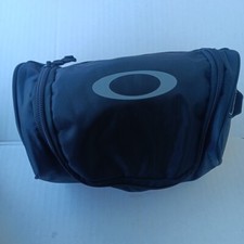 BRAND NEW Oakley Goggle Bag 9" X 4.5" X 4.5" Vented Zipper Bag w/ Handle