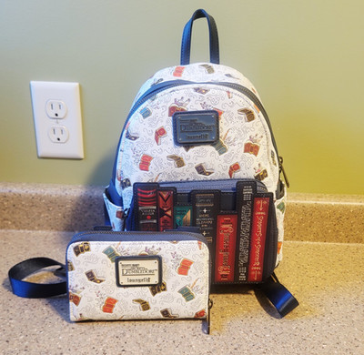 Loungefly Backpack Fantastic Beasts - Secrets Of Dumbledor Magical Book & wallet