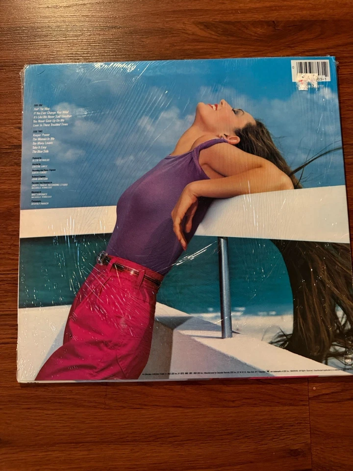 Crystal Gayle – Crystal Gayle's Greatest Hits Vinyl, LP 1983 Columbia – FC 38803 - Image 2 of 4