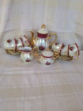 17 PC. Fine Porcelain Coffee and Tea Set Lusterware Gold Trim