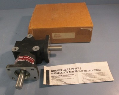 Crown Zero-Max C204806 Two-Way Right Angle Gearbox 2:1 Ratio 3/4'' Shaft Dia