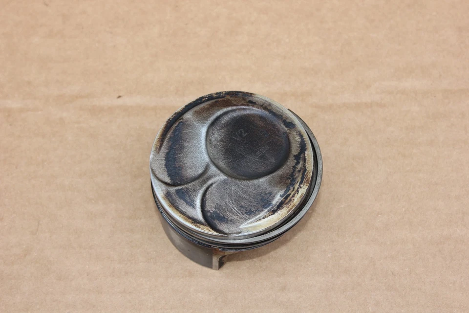 Sonata Optima 2016-2019 pistón híbrido de 2,0 L Foto 2 de 4