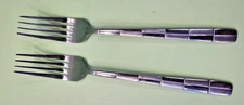 2 CAMBRIDGE LANDSCAPE DINNER FORKS 8 1/4" MCM