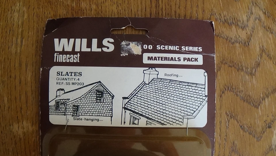 Wills Finecast OO/HO Scenic Series 4 Roofing Slates MP203 & 4 Brick Work MP226 - Image 4 of 4