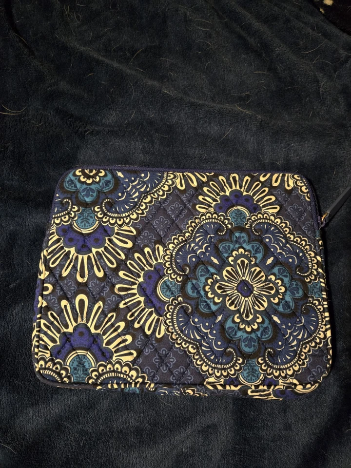 Vera Bradley Tablet Sleeve - Blue Tapestry - New - Image 2 of 3
