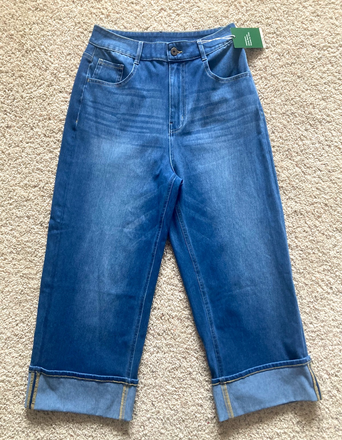 NWT Halara Womens Wide Leg Jeans size M Petite Cropped Cuffed Stretch